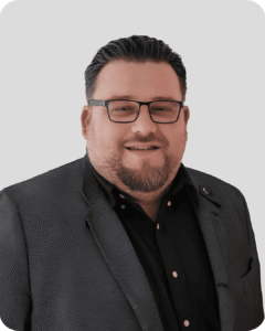 Jaroslaw Czuba - Bali Immobilien