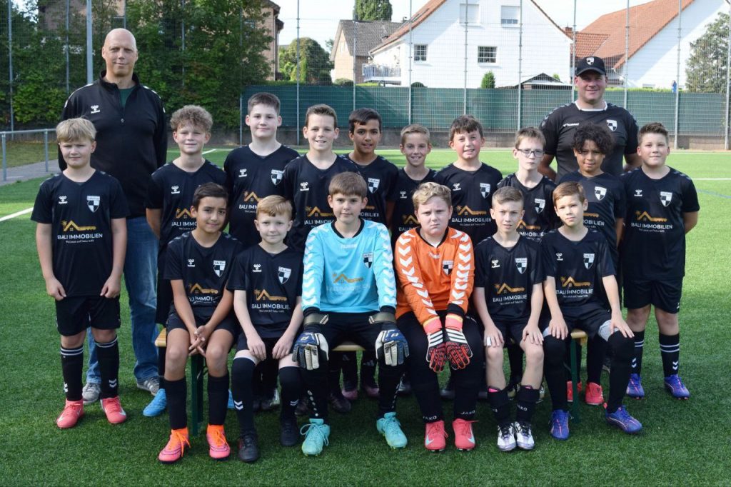 FC TuraElsen Paderborn - Bali Immobilien unterstützt TuraElsen